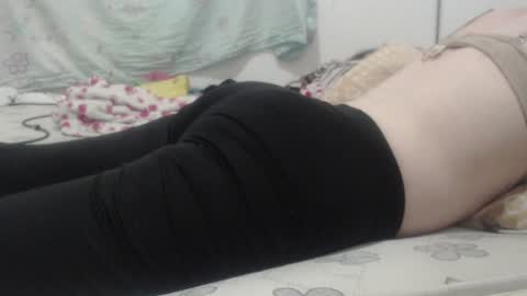 Snapshot of kittywhiteass chatting on March 8, 2025, 11:05 am kittywhiteass online show from March 8, 2025, 11:05 am