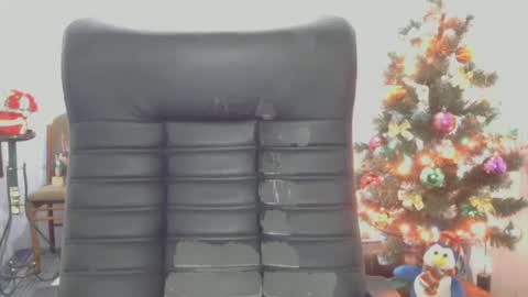 Snapshot of kittyybeauty chatting on December 19, 2024, 4:24 pm KittyyBeauty online show from December 19, 2024, 4:24 pm