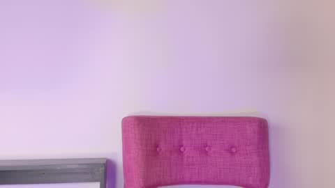 Kitty Hill online show from October 19, 2025, 4:35 am