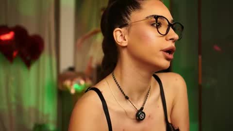 Erika online show from February 21, 2026, 8:10 pm