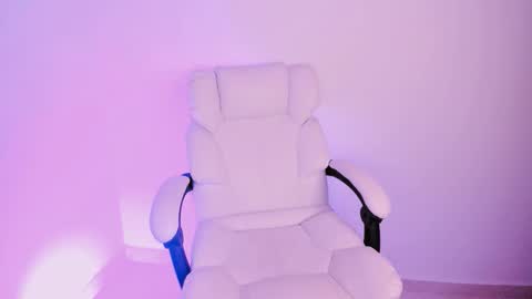 Little piece of fruit online show from January 11, 2026, 12:59 am