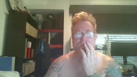 Snapshot of kiwi_boss61 chatting on February 23, 2026, 1:25 am kiwi_boss61 online show from February 23, 2026, 1:25 am