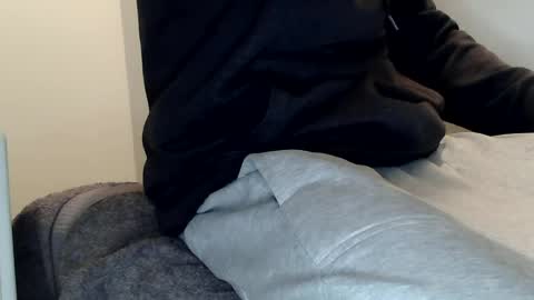 Snapshot of kiwibulge123 chatting on June 21, 2026, 9:39 pm kiwibulge123 online show from June 21, 2026, 9:39 pm