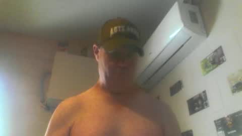 kiwiguy19773 online show from March 21, 2026, 9:29 pm