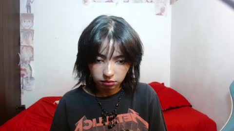 kiyu online show from May 14, 2026, 3:46 am