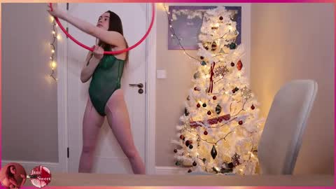 JaneSweet online show from December 5, 2024, 5:17 pm