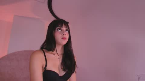 Kkira  online show from April 11, 2026, 11:58 am