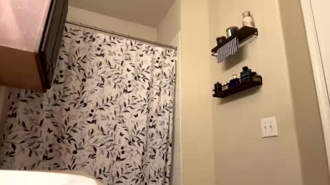 kkyle57 online show from October 30, 2025, 1:56 pm