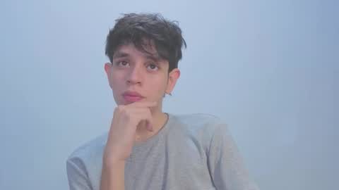 Snapshot of klaus_sunrise chatting on February 12, 2026, 7:25 am klaus online show from February 12, 2026, 7:25 am