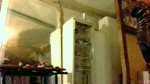 Snapshot of klee6666 chatting on October 5, 2025, 4:49 pm klee6666 online show from October 5, 2025, 4:49 pm