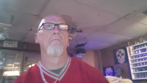 MrKleeen online show from April 26, 2026, 8:12 am