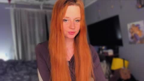 Klementinafanslyklementina6661 online show from May 3, 2026, 8:37 pm