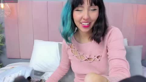 Kleo online show from April 18, 2026, 7:07 pm