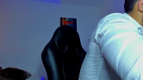 klinsmannwalton online show from October 23, 2025, 12:15 pm