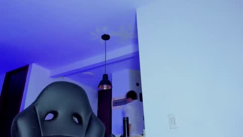 klinsmannwalton online show from November 6, 2025, 11:33 am