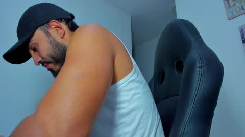 klinsmannwalton online show from November 15, 2025, 11:07 am