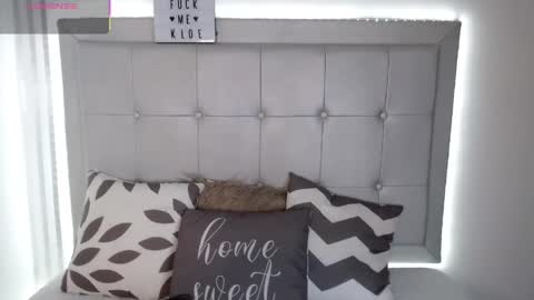 kloe__watson online show from April 14, 2026, 6:58 pm