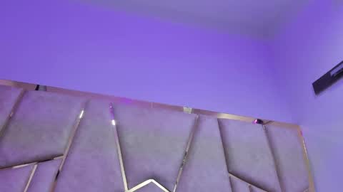 Snapshot of kloe_candy1 chatting on April 19, 2026, 5:51 am kloe online show from April 19, 2026, 5:51 am