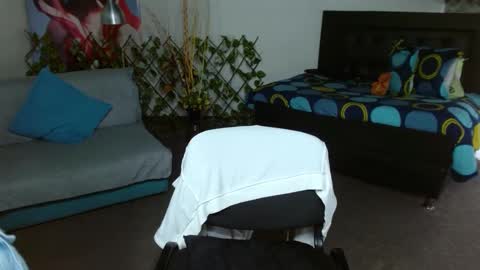 Snapshot of kloe_deker chatting on October 2, 2025, 2:57 pm Kloe deker online show from October 2, 2025, 2:57 pm