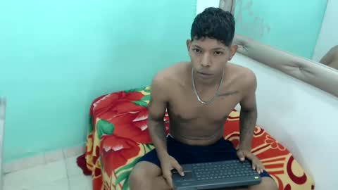 kloe matias online show from October 3, 2025, 1:41 pm