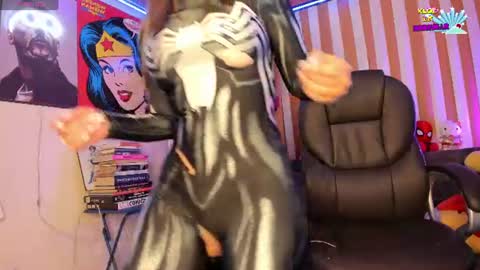 kloelamaravilla18 online show from August 7, 2026, 4:47 am