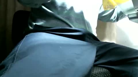 knickfranco online show from April 1, 2026, 4:35 am