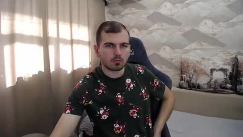 Snapshot of knight_5 chatting on October 26, 2025, 6:30 am Carter. online show from October 26, 2025, 6:30 am