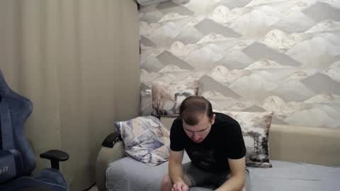 Snapshot of knight_5 chatting on November 16, 2025, 4:18 am Carter. online show from November 16, 2025, 4:18 am