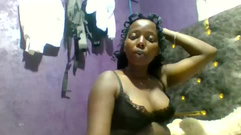 Snapshot of kniteprincess chatting on March 17, 2026, 9:29 pm kniteprincess online show from March 17, 2026, 9:29 pm