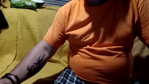 knock2wice1975 online show from December 18, 2024, 9:58 am