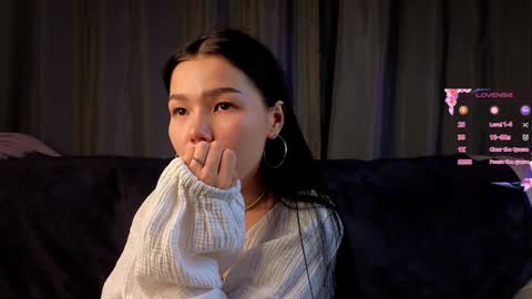 Snapshot of knock_knocks chatting on January 17, 2025, 8:00 pm Sakura Azumi online show from January 17, 2025, 8:00 pm