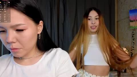 Snapshot of knock_knocks chatting on February 12, 2025, 1:37 pm Sakura Azumi online show from February 12, 2025, 1:37 pm