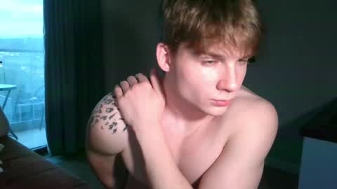Snapshot of knotsiemens chatting on May 23, 2026, 4:44 pm Adam online show from May 23, 2026, 4:44 pm