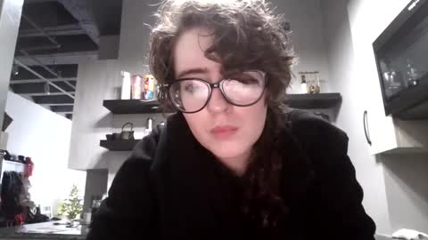 Snapshot of knottyrabbit chatting on December 21, 2025, 3:52 pm knottyrabbit online show from December 21, 2025, 3:52 pm