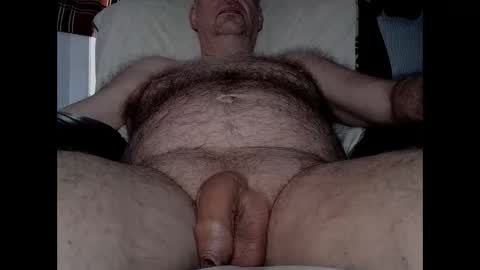 Snapshot of knuta1967 chatting on February 9, 2025, 8:22 am Noname online show from February 9, 2025, 8:22 am