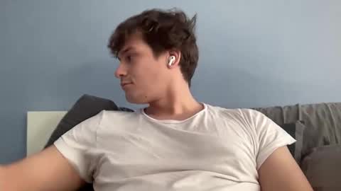 Snapshot of kobeberto chatting on February 7, 2026, 6:00 pm kobeberto online show from February 7, 2026, 6:00 pm