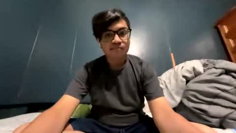 Snapshot of kody_shy chatting on August 6, 2026, 8:27 am Kody online show from August 6, 2026, 8:27 am