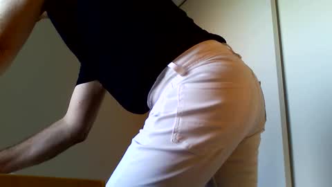 Snapshot of koensp8nk chatting on April 7, 2026, 3:01 pm koensp8nk online show from April 7, 2026, 3:01 pm