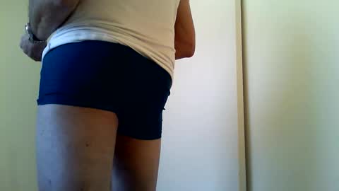 Snapshot of koensp8nk chatting on May 7, 2026, 4:12 pm koensp8nk online show from May 7, 2026, 4:12 pm