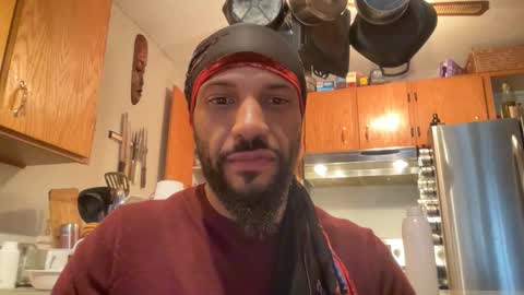 A Dick Ting online show from April 3, 2026, 11:03 pm