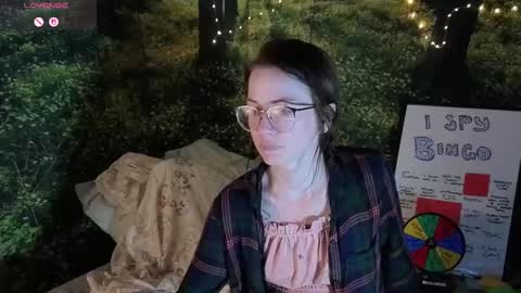 kohlbird online show from September 24, 2025, 4:49 am