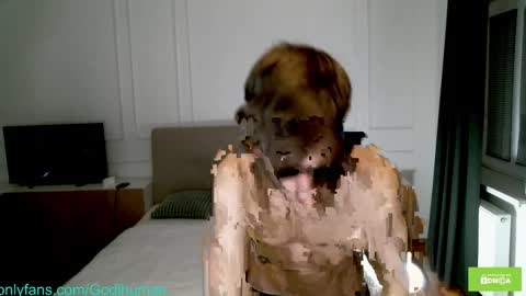 GodihumanAthena online show from December 5, 2025, 6:11 am