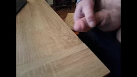 RENT ME i am your Slave online show from November 20, 2025, 7:19 am