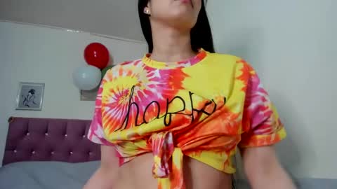 konie Diaz online show from January 6, 2025, 2:04 am