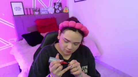 camila online show from April 7, 2026, 9:59 pm