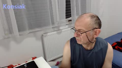 Komsiak online show from January 18, 2026, 9:40 pm