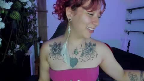 Snapshot of kora_red999 chatting on September 22, 2025, 3:14 pm Kora Red online show from September 22, 2025, 3:14 pm