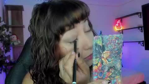 Kora Red online show from December 19, 2025, 2:13 pm