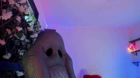 Kora Red online show from February 22, 2026, 1:42 pm