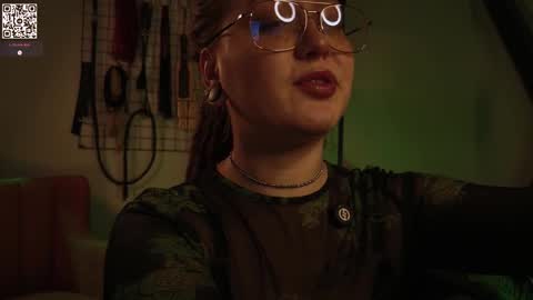 Snapshot of koracrosbie chatting on October 24, 2025, 1:40 pm Kora TG channel online show from October 24, 2025, 1:40 pm